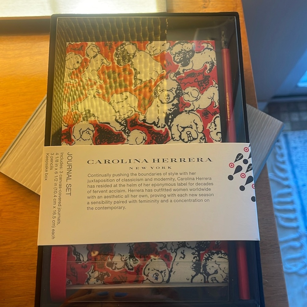 CAROLINA HERRERA BOXED JOURNAL SET